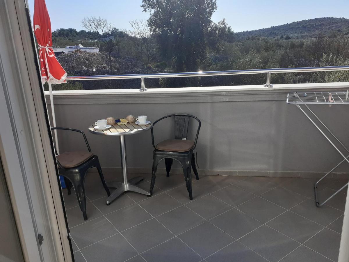 Villa Palfi Jezera Eksteriør bilde